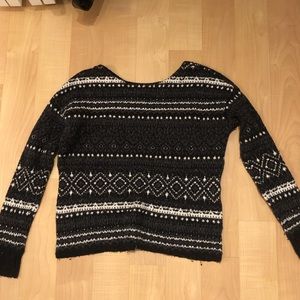 Soft crop too sweater